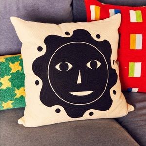 Dusen Dusen Sun Pillow